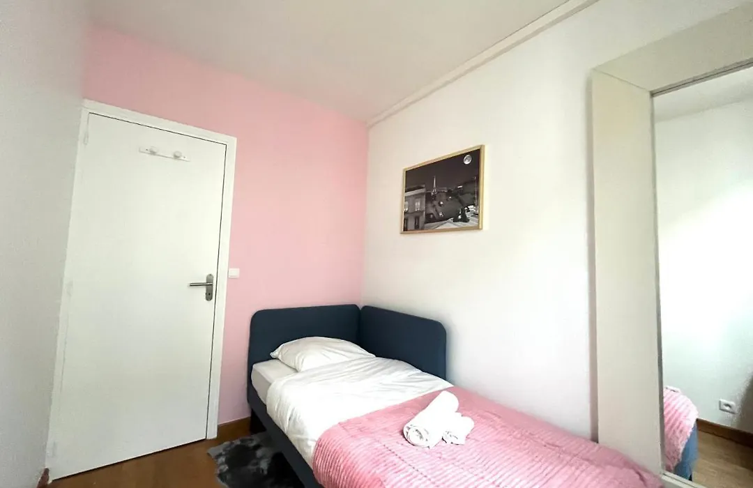 Cosy Appartment In The Marais District-1